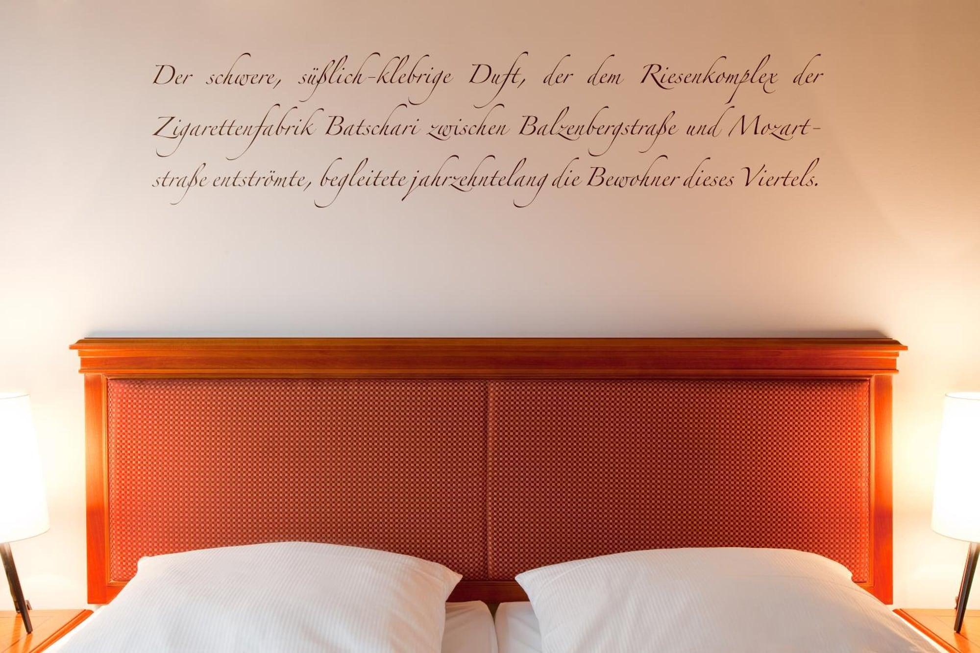 巴登巴沙利维也纳联排别墅酒店 外观 照片
